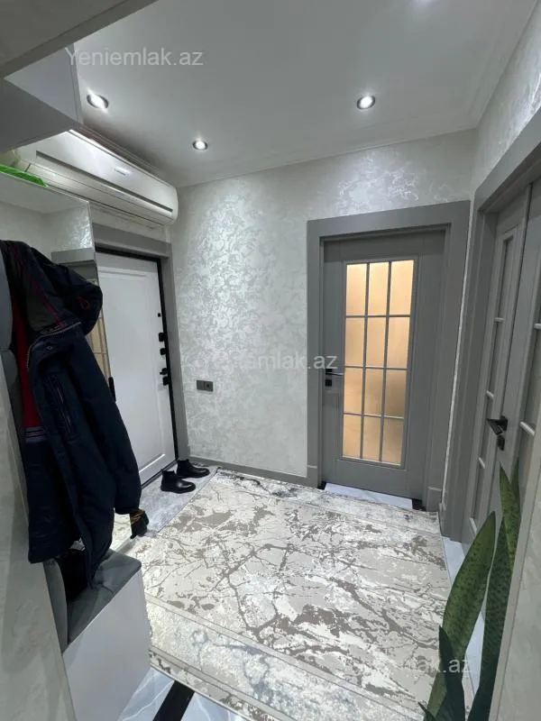 Satılır 3 otaqlı köhnə tikili 72 m²