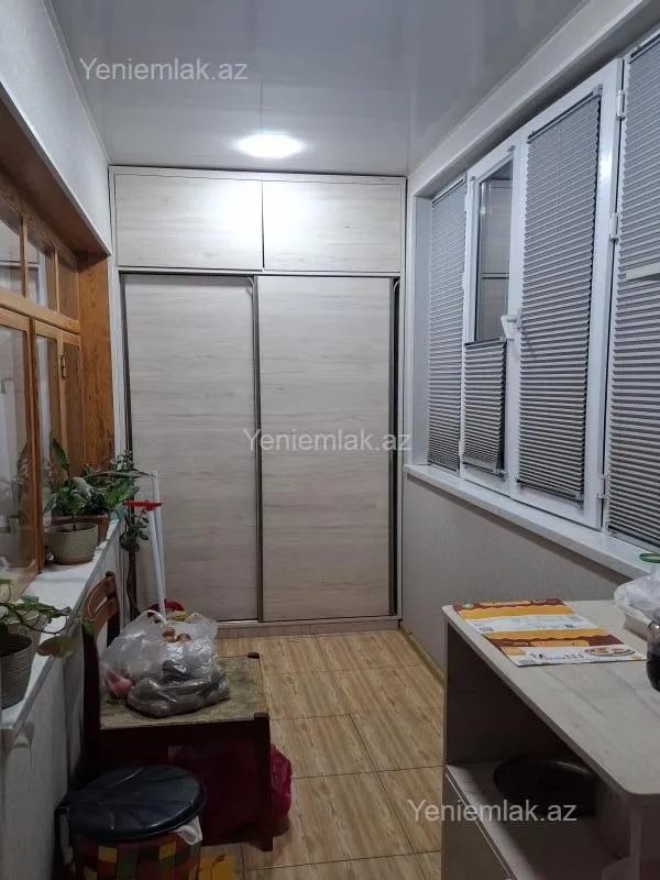 Satılır 3 otaqlı köhnə tikili 68 m²
