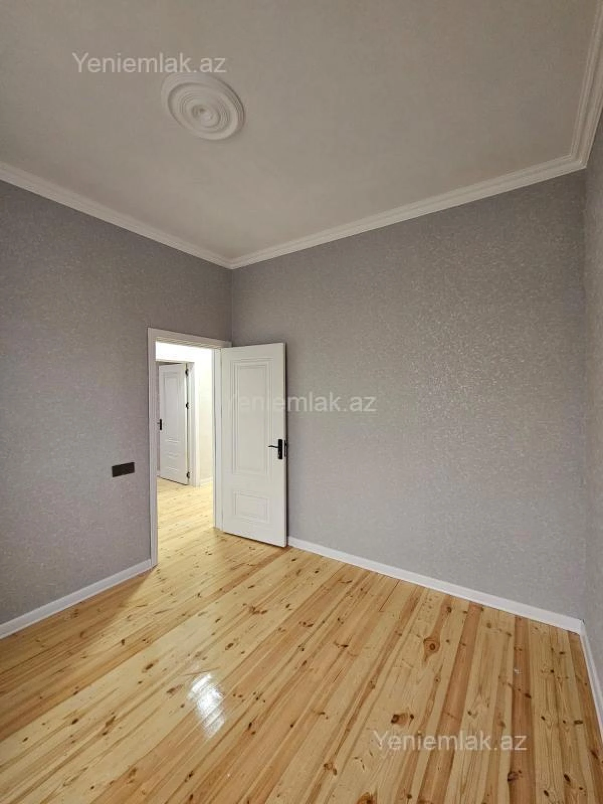 Satılır 3 otaqlı həyət evi 74 m²