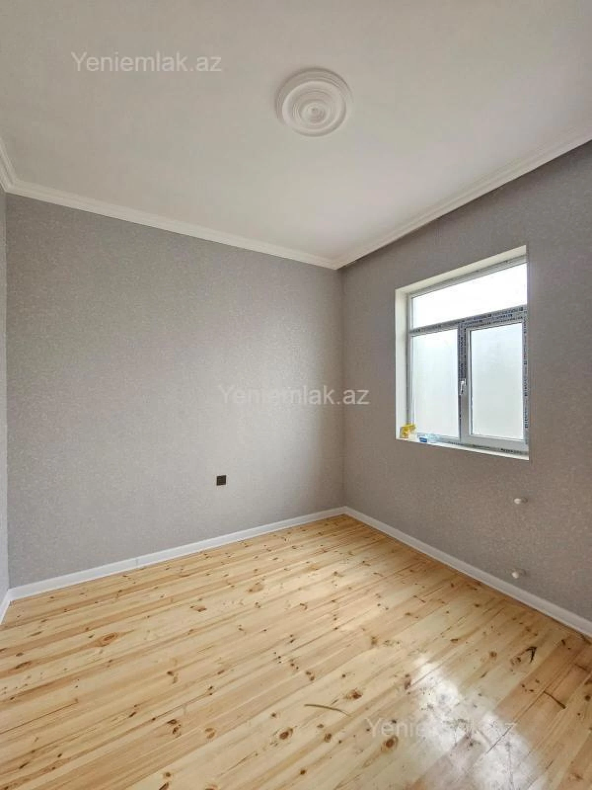 Satılır 3 otaqlı həyət evi 74 m²