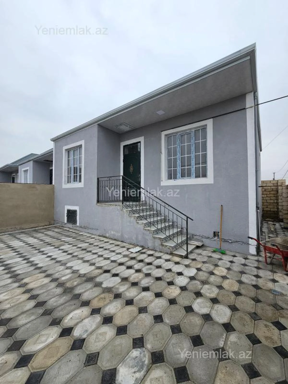 Satılır 3 otaqlı həyət evi 74 m²