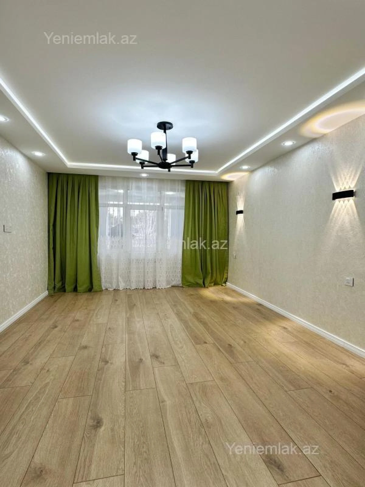 Satılır 2 otaqlı köhnə tikili 60 m²