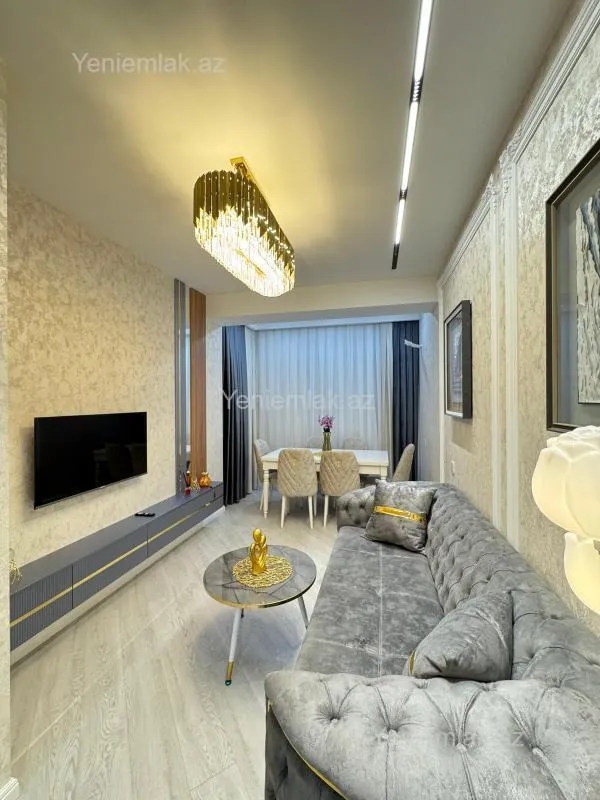 Satılır 2 otaqlı yeni tikili 82 m²