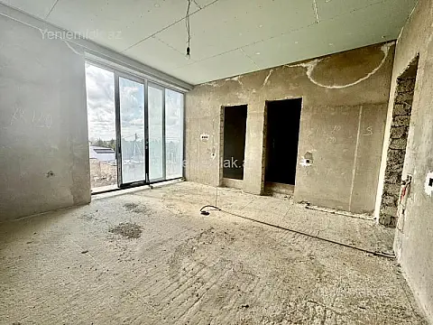 Satılır 6 otaqlı həyət evi 350 m²