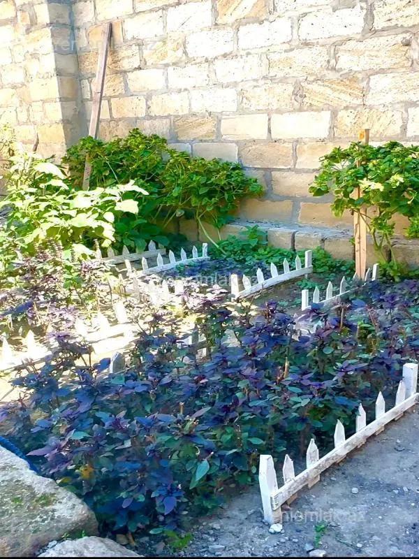 Satılır 5 otaqlı həyət evi 210 m²