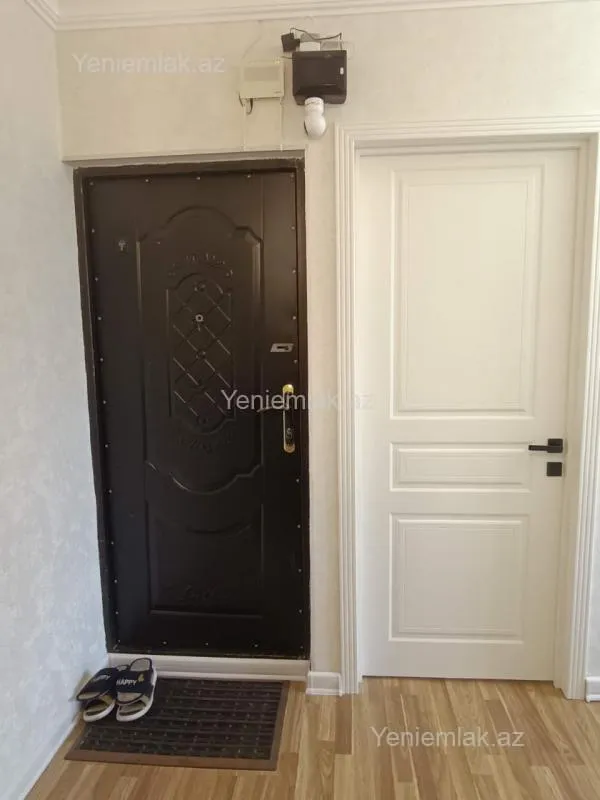 Satılır 2 otaqlı köhnə tikili 60 m²