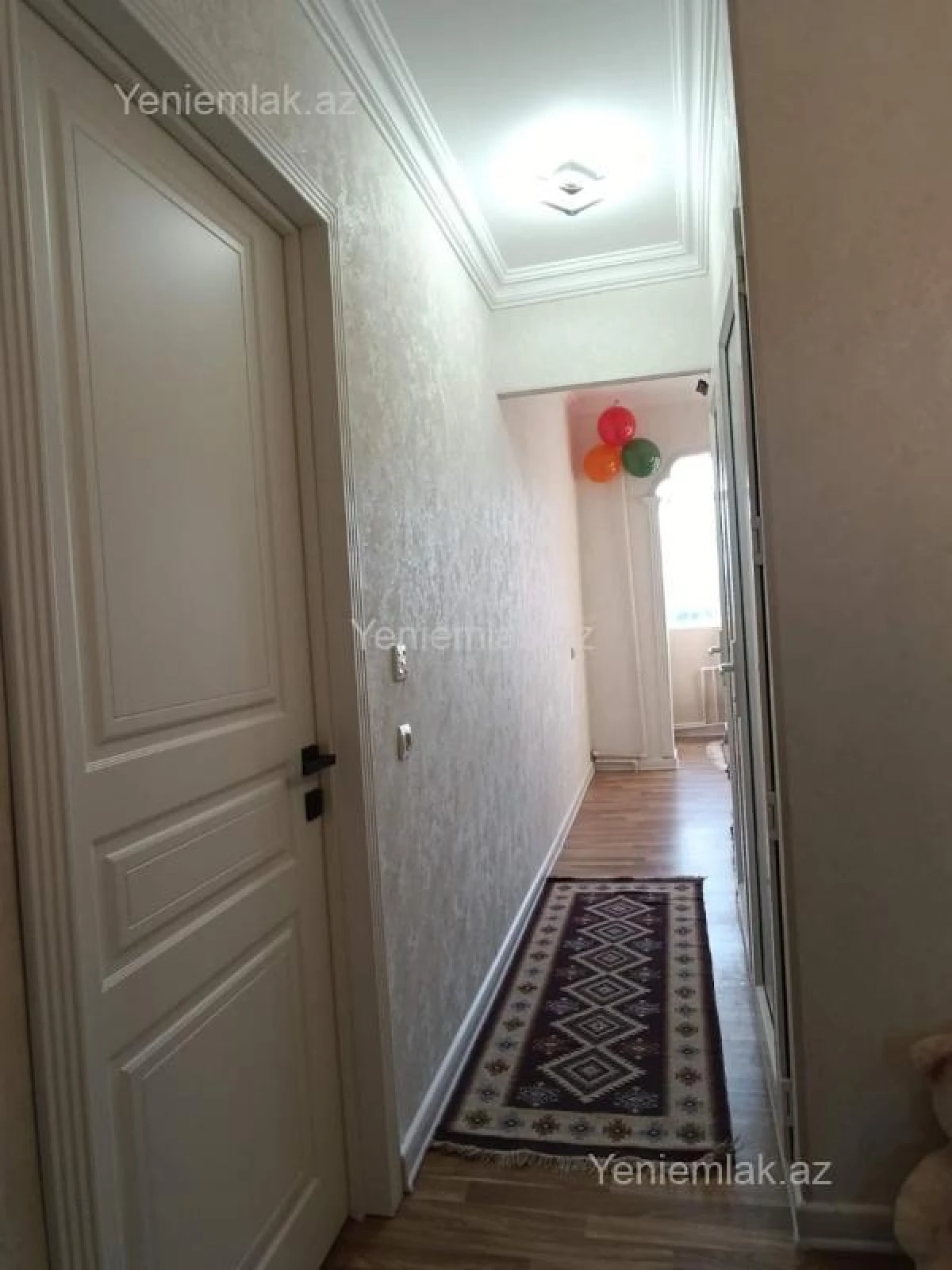 Satılır 2 otaqlı köhnə tikili 60 m²