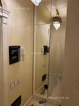 Satılır 4 otaqlı yeni tikili 130 m²