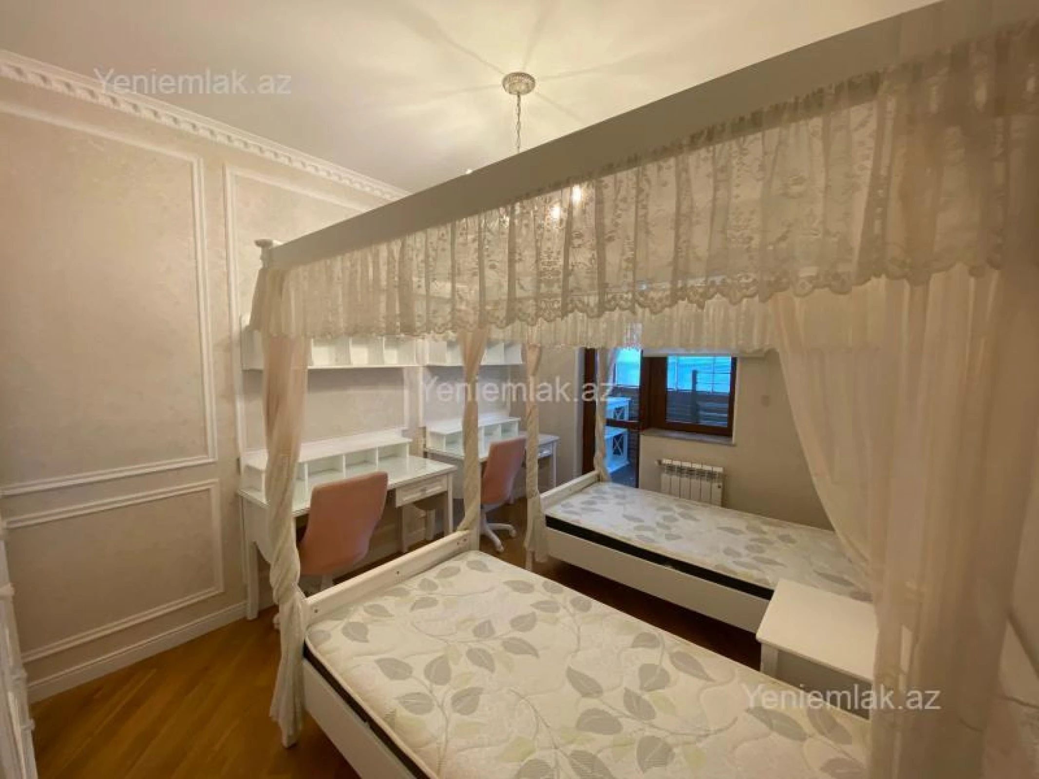 Satılır 4 otaqlı yeni tikili 130 m²