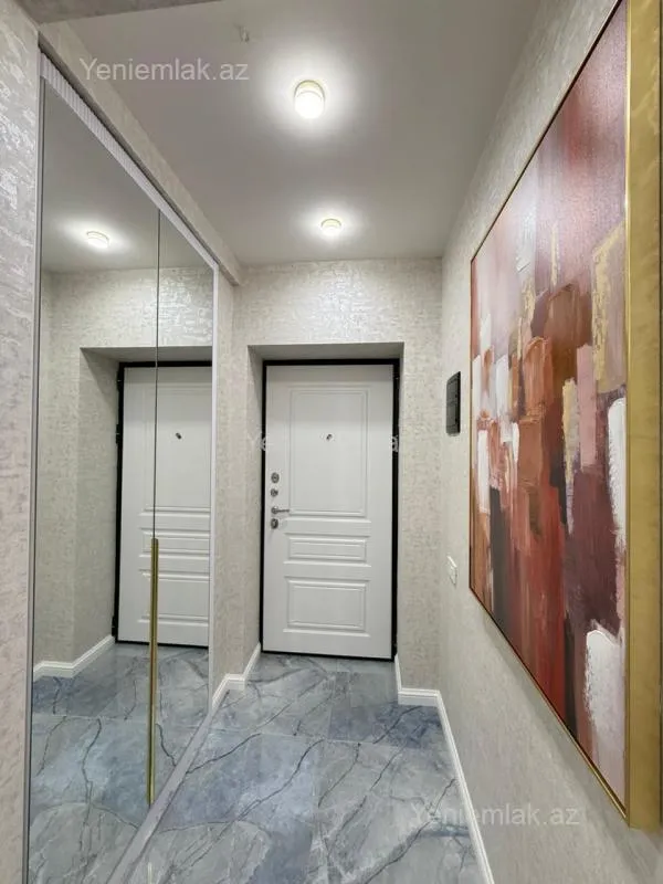 Satılır 2 otaqlı köhnə tikili 55 m²