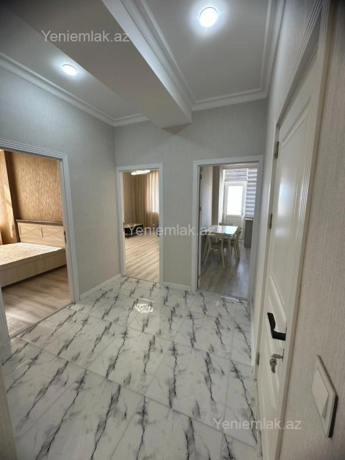 Satılır 2 otaqlı yeni tikili 82 m²