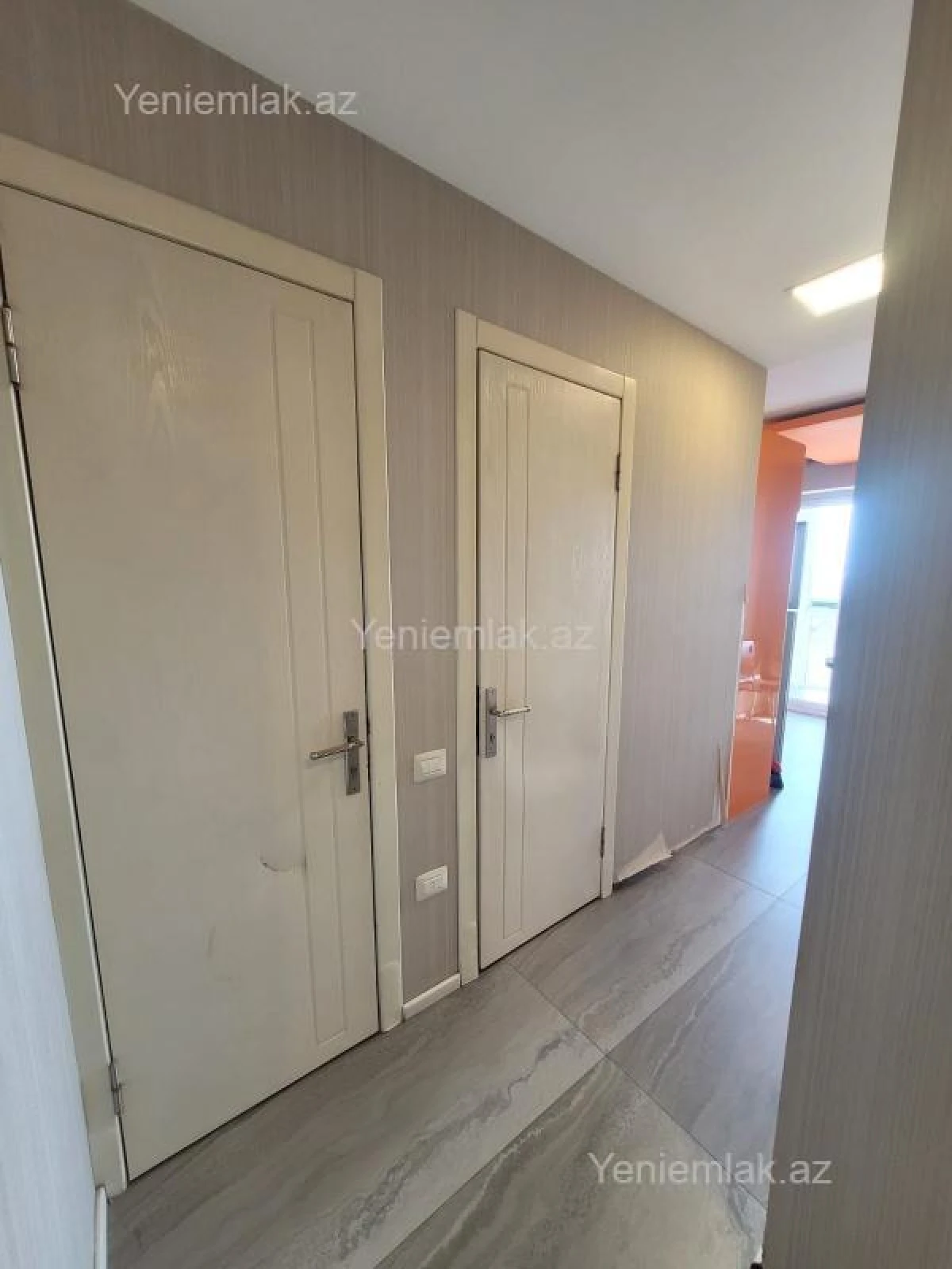 Satılır 3 otaqlı köhnə tikili 68 m²