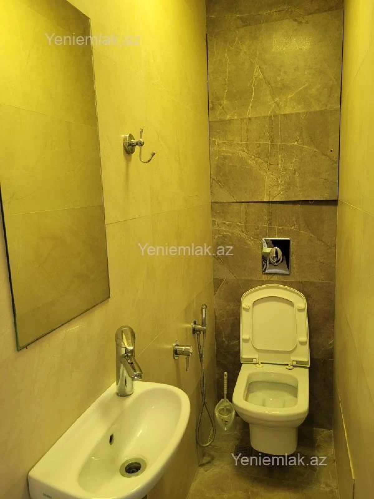 Satılır 3 otaqlı köhnə tikili 68 m²