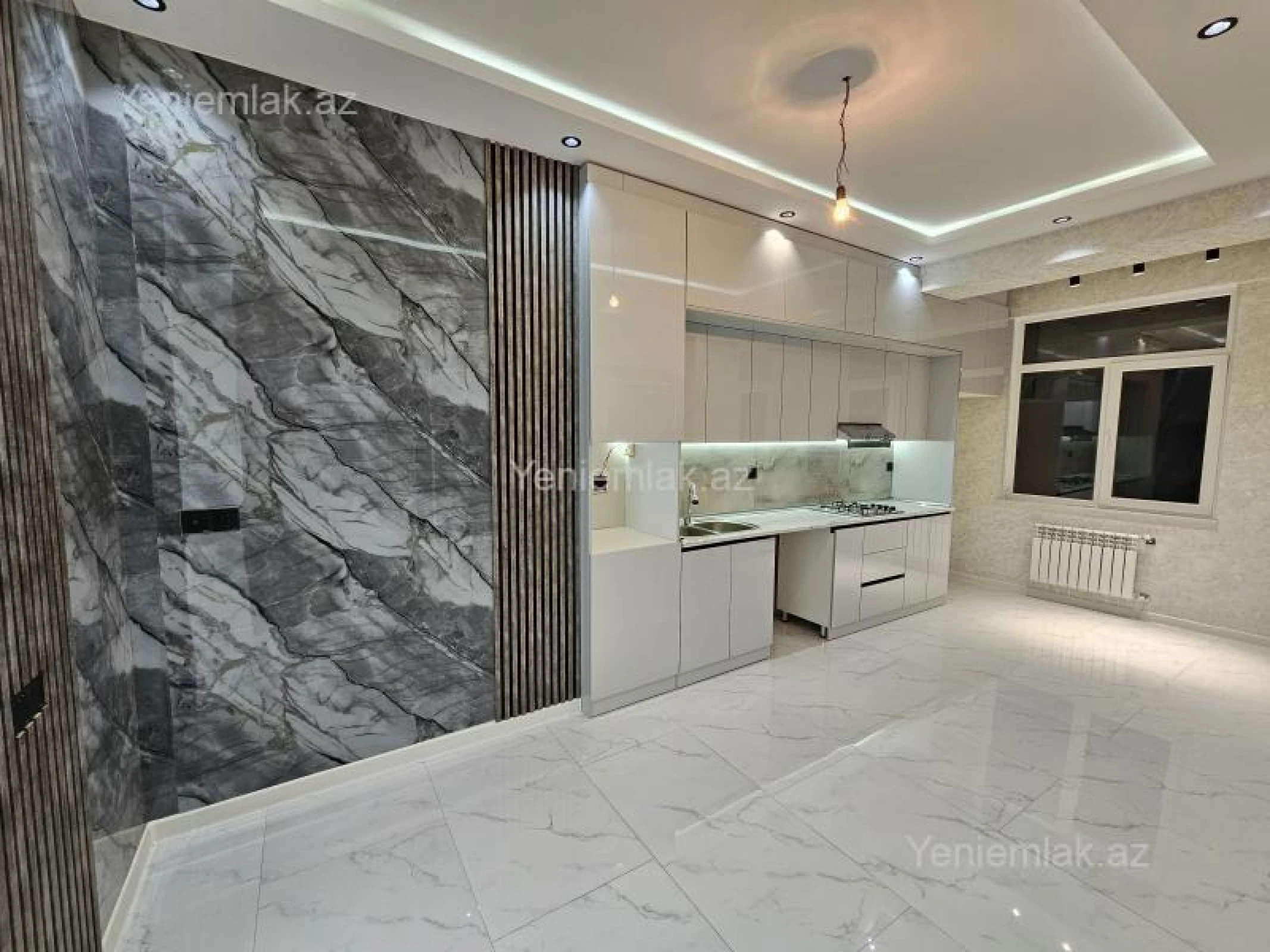 Satılır 3 otaqlı yeni tikili 68.5 m²