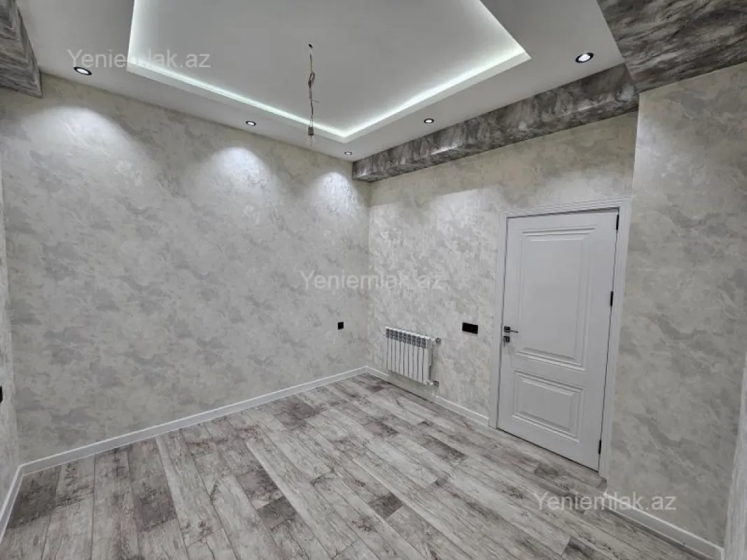 Satılır 3 otaqlı yeni tikili 68.5 m²