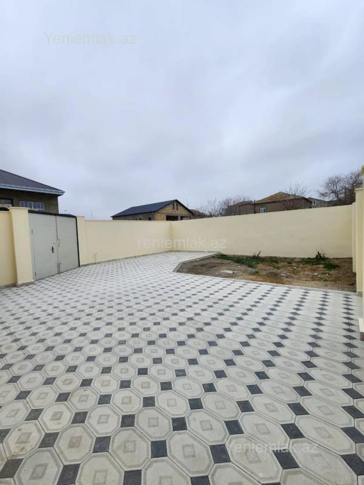 Satılır 4 otaqlı həyət evi 90 m²