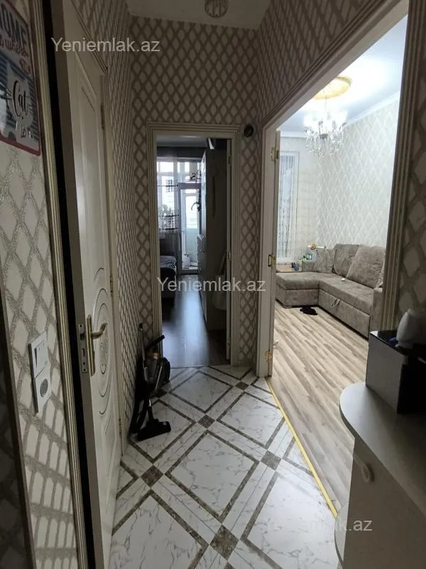 Satılır 3 otaqlı yeni tikili 75 m²