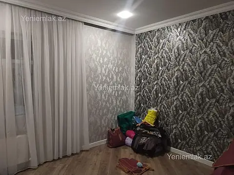 Satılır 11 otaqlı həyət evi 355 m²