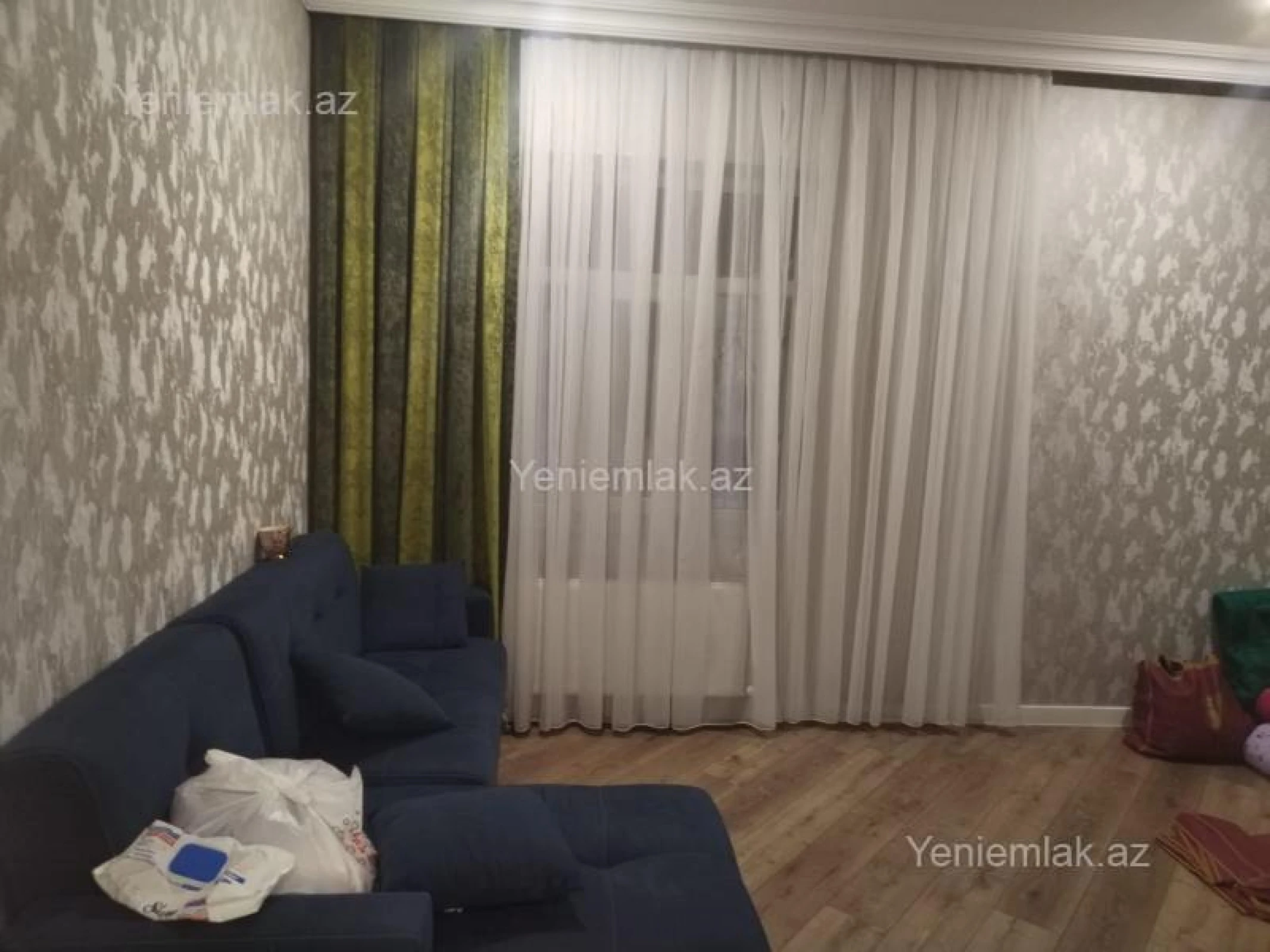 Satılır 11 otaqlı həyət evi 355 m²
