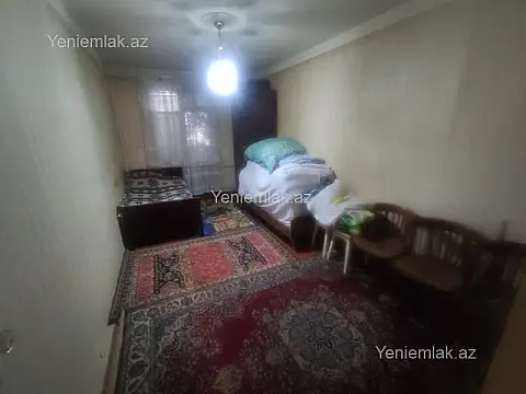 Satılır 3 otaqlı köhnə tikili 80 m²