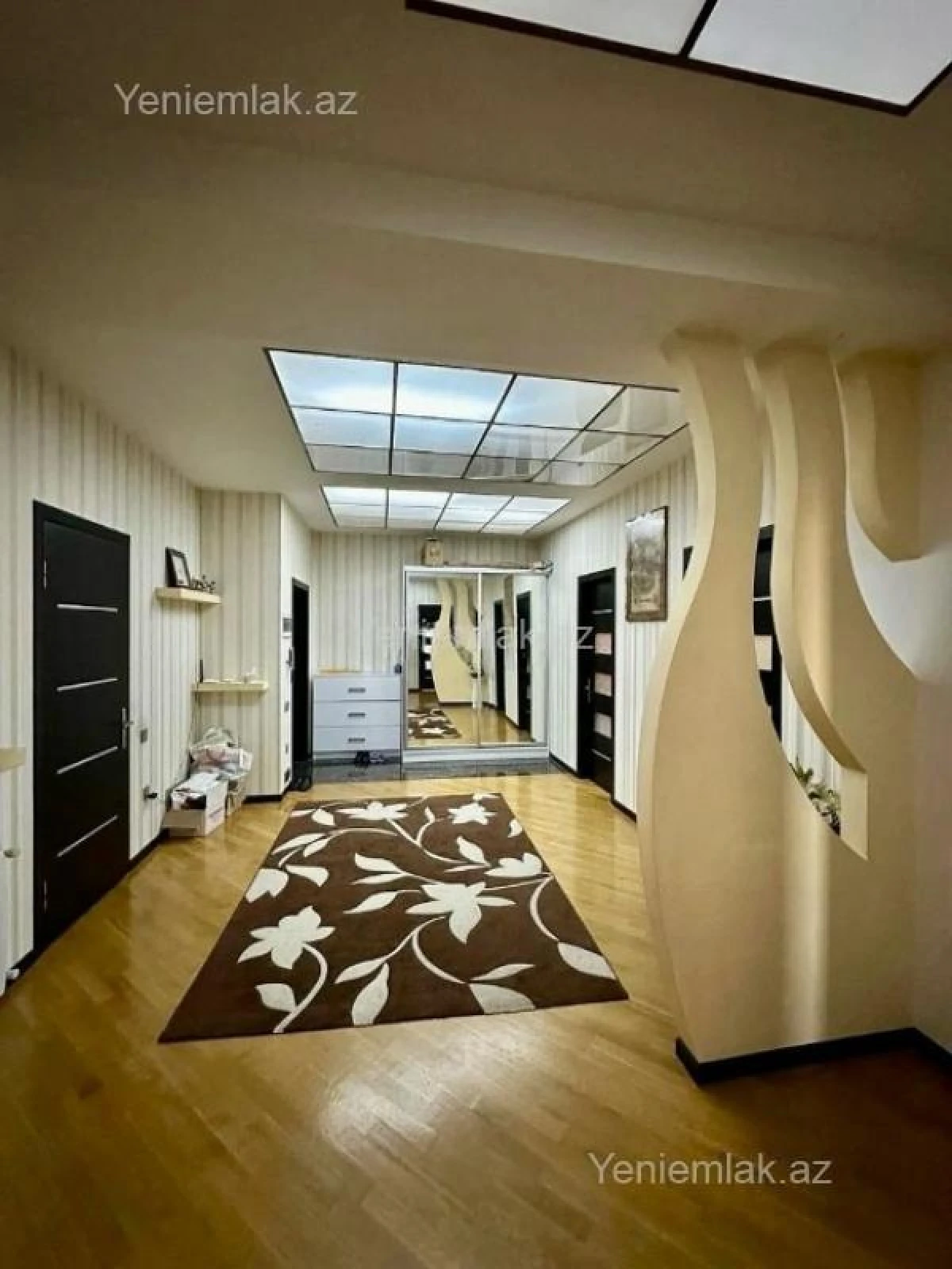 Satılır 4 otaqlı yeni tikili 157 m²
