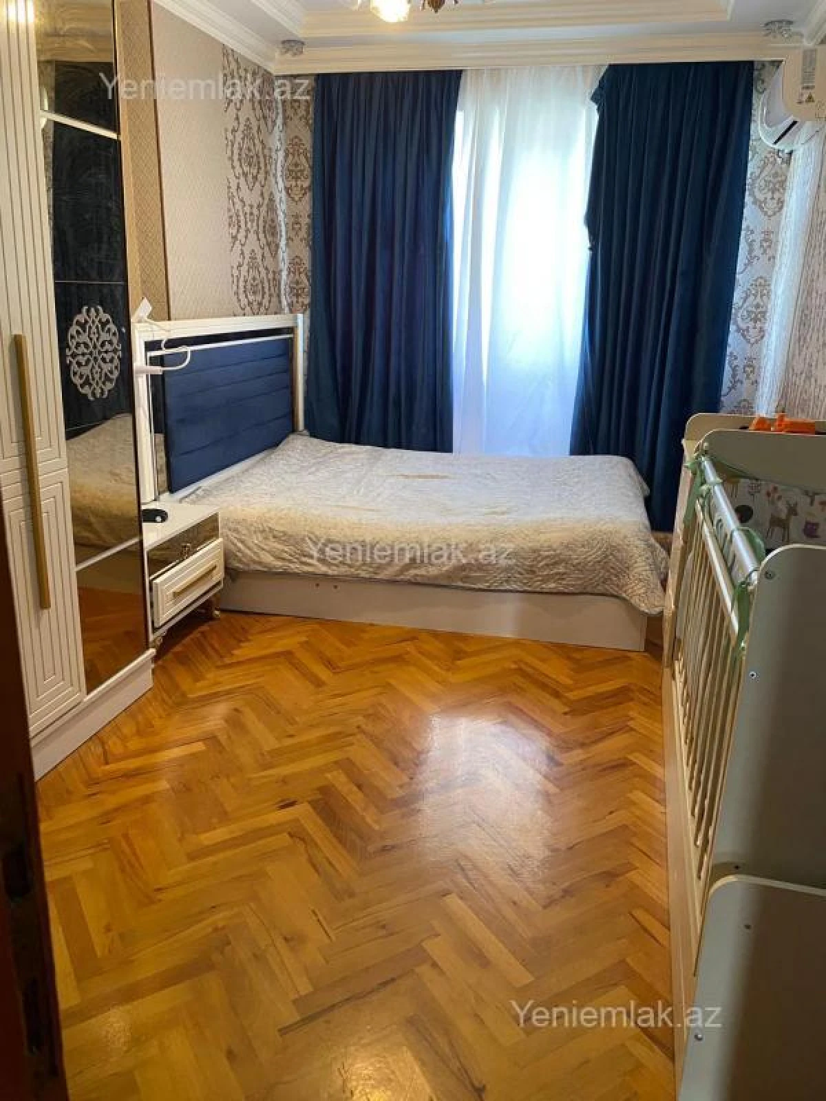 Satılır 3 otaqlı köhnə tikili 90 m²