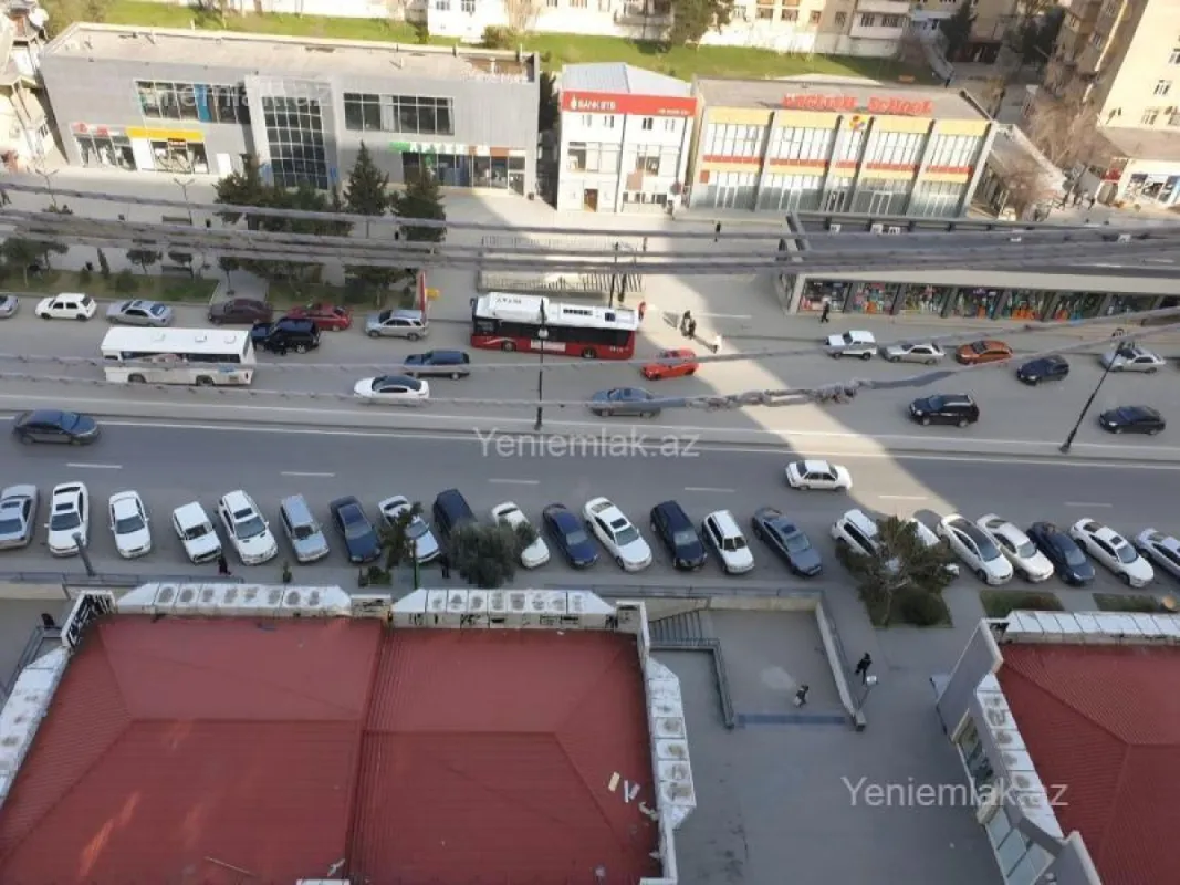 Satılır 2 otaqlı köhnə tikili 60 m²