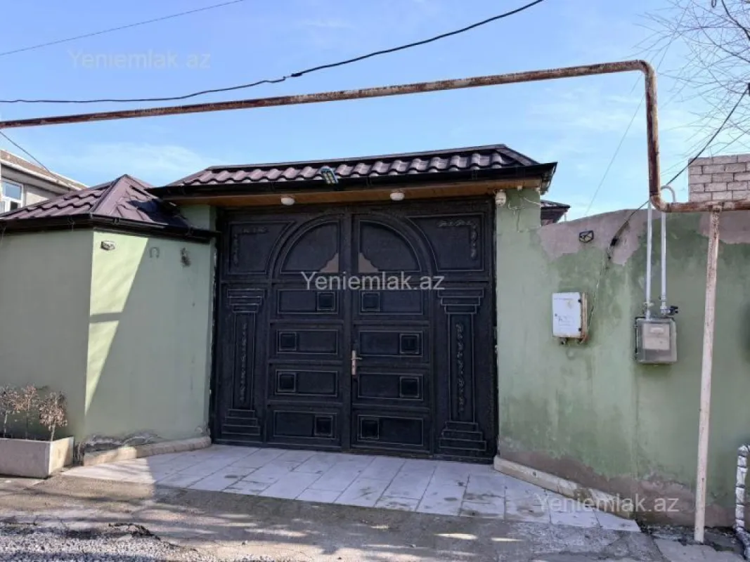 Satılır 3 otaqlı həyət evi 100 m²