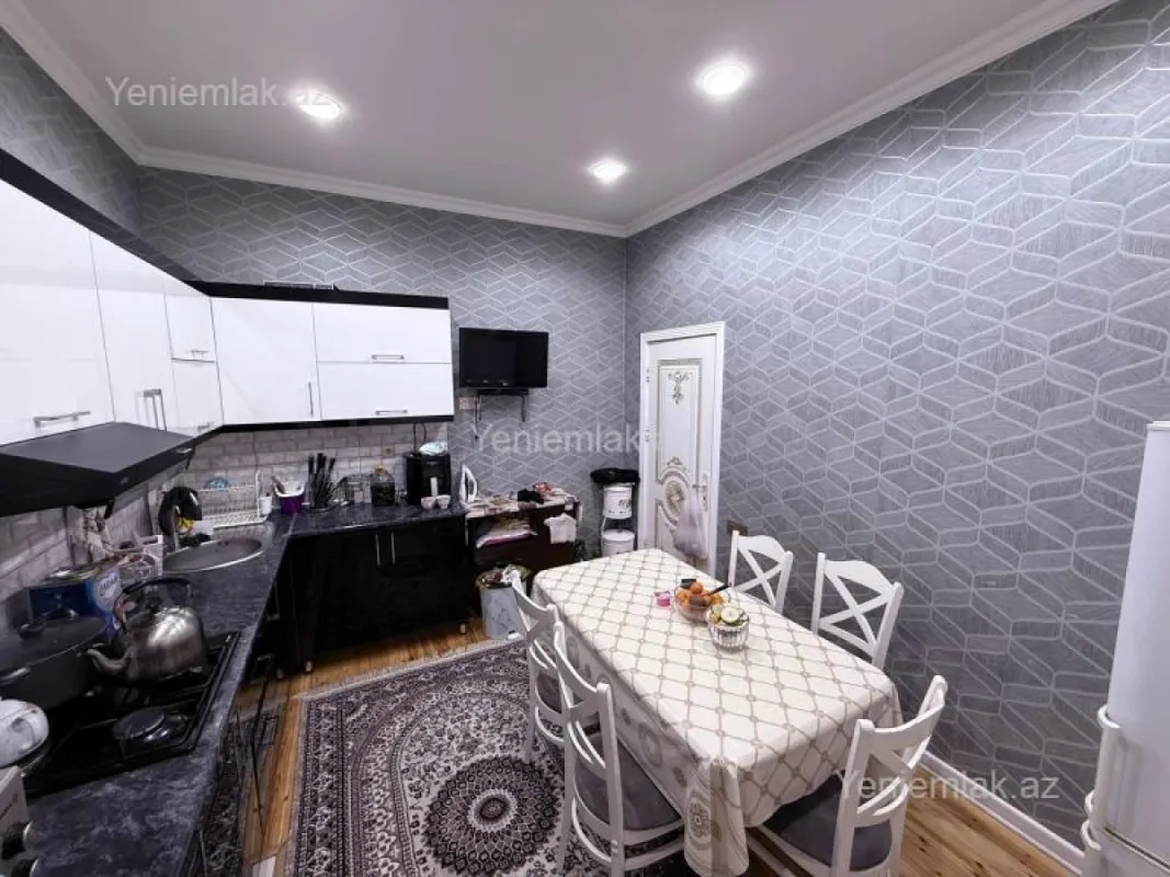 Satılır 3 otaqlı həyət evi 100 m²