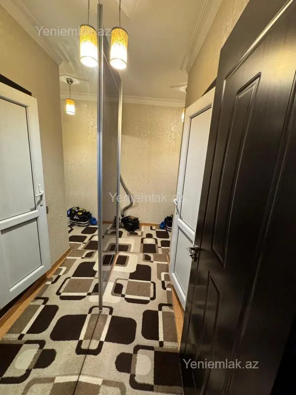 Satılır 2 otaqlı köhnə tikili 45 m²