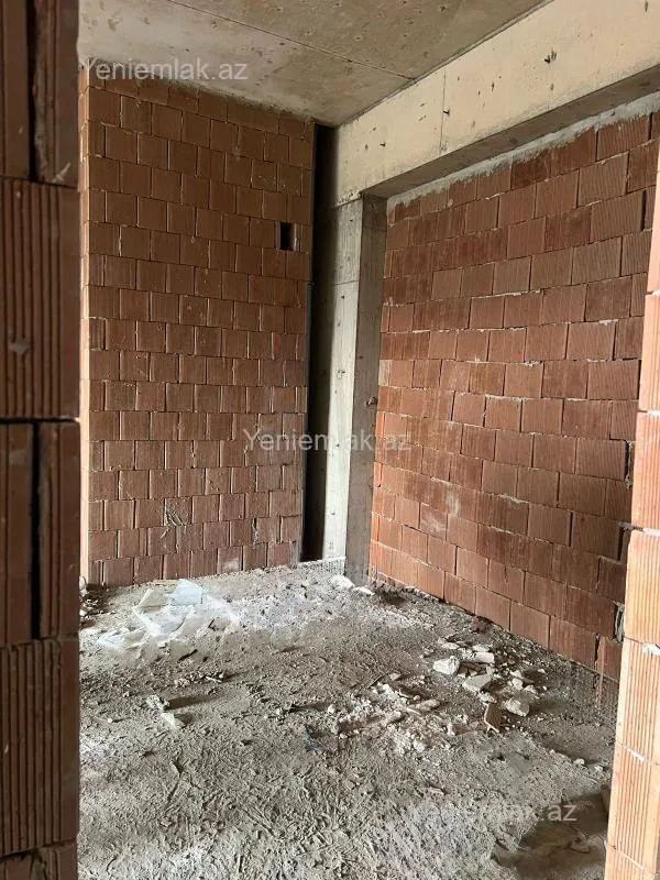 Satılır 3 otaqlı yeni tikili 118 m²