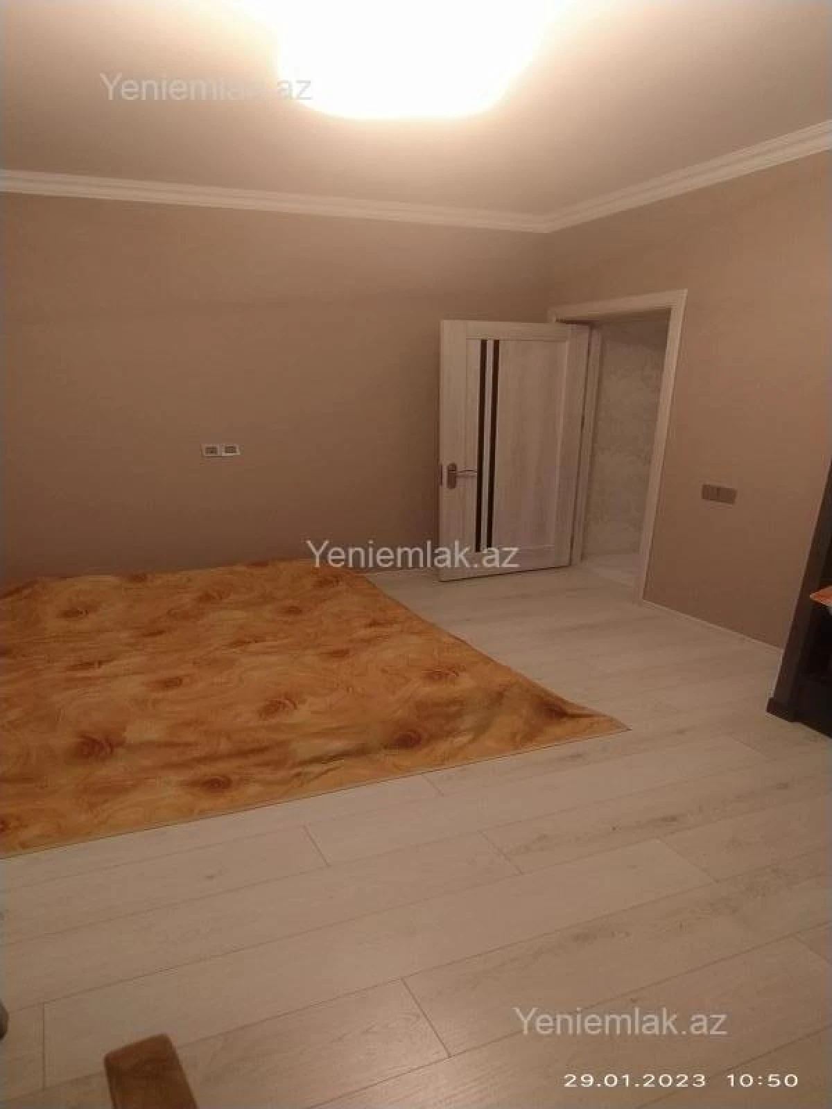 Satılır 4 otaqlı həyət evi 132 m²