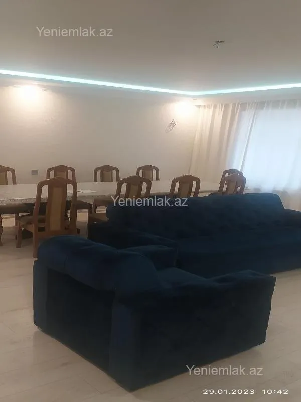 Satılır 4 otaqlı həyət evi 132 m²