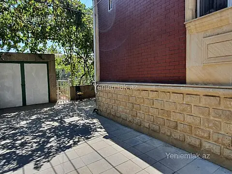 Satılır 4 otaqlı həyət evi 132 m²