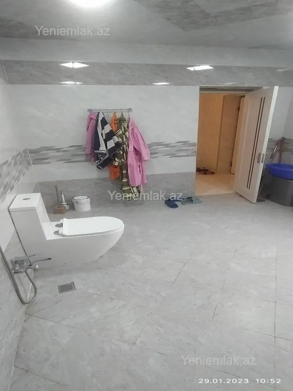 Satılır 4 otaqlı həyət evi 132 m²