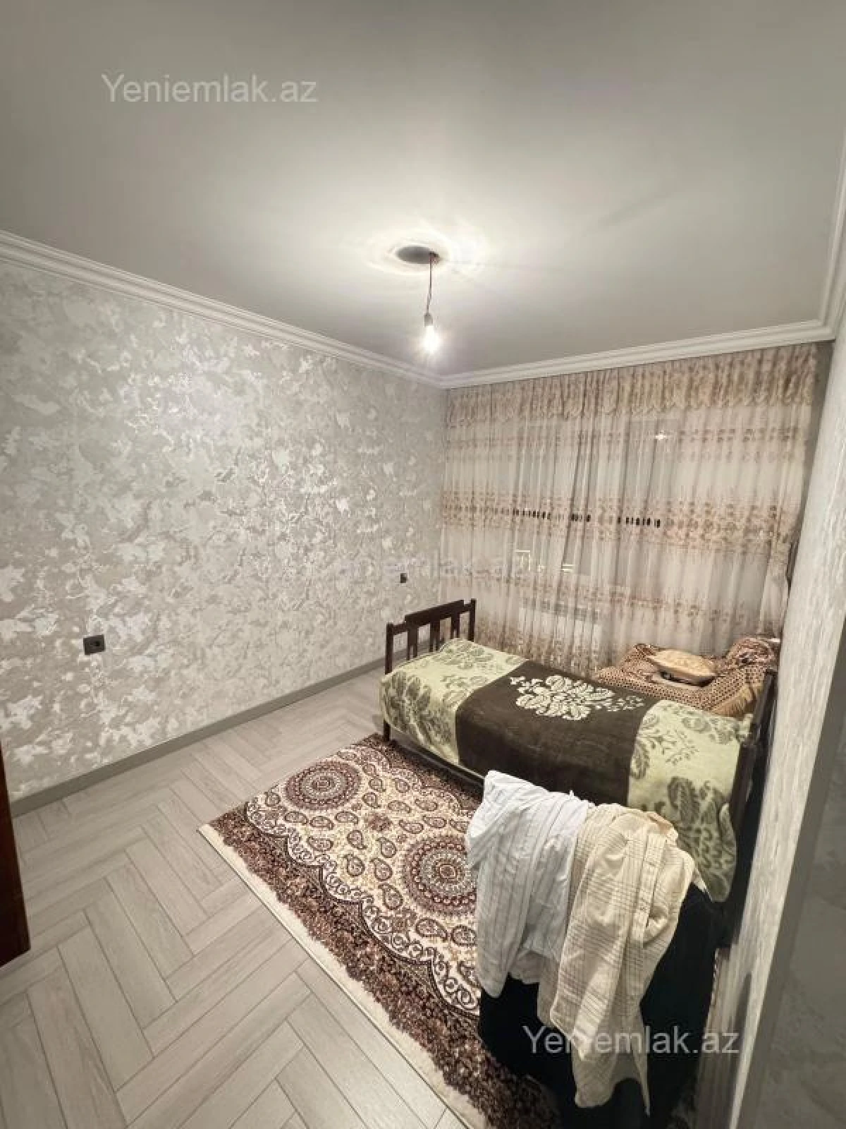 Satılır 3 otaqlı köhnə tikili 68 m²