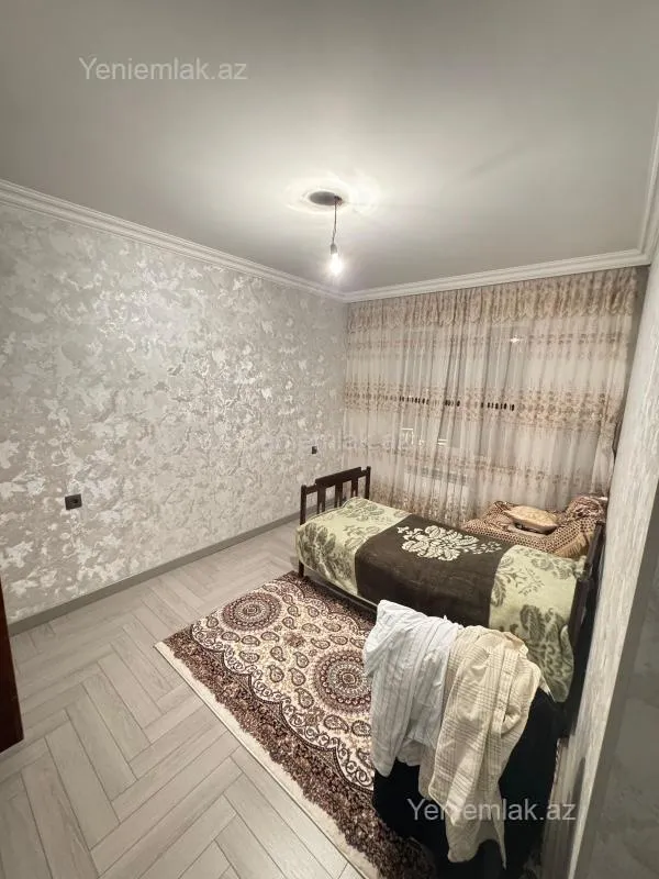 Satılır 3 otaqlı köhnə tikili 68 m²