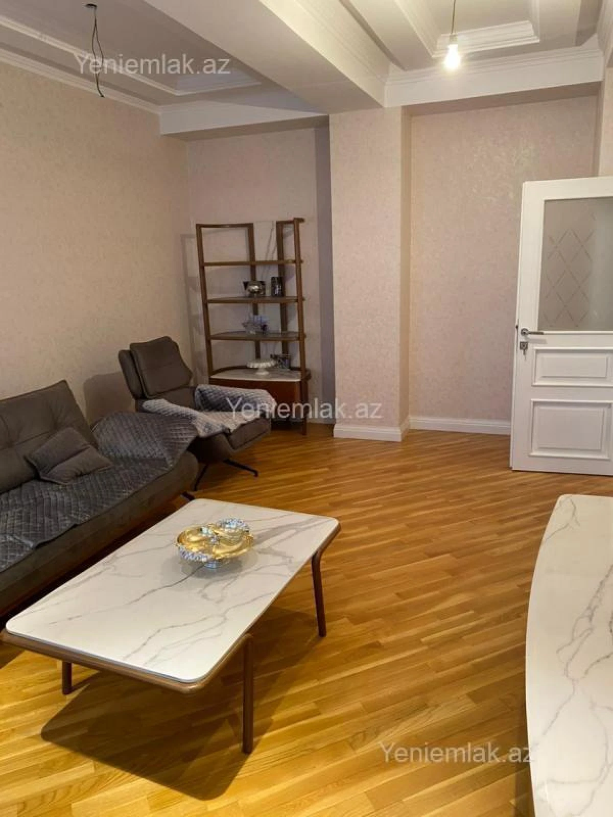 Satılır 3 otaqlı yeni tikili 110 m²