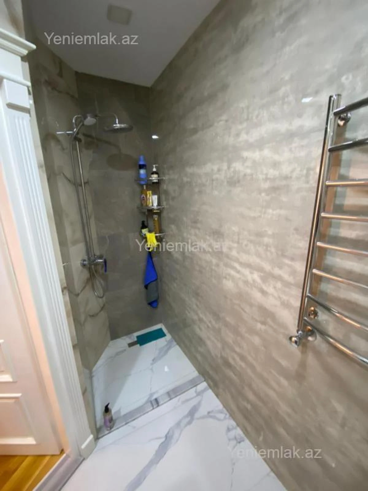 Satılır 3 otaqlı yeni tikili 110 m²