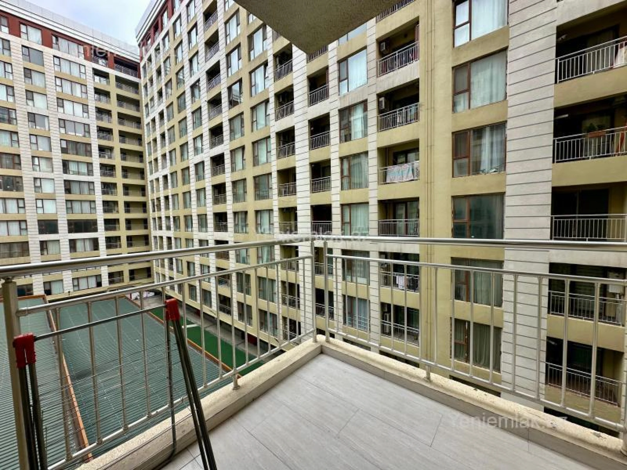 Satılır 3 otaqlı yeni tikili 120 m²