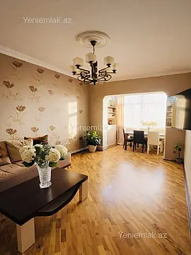 Satılır 3 otaqlı köhnə tikili 85 m² — Bakı, Nizami 3 otaq 85.00 m²