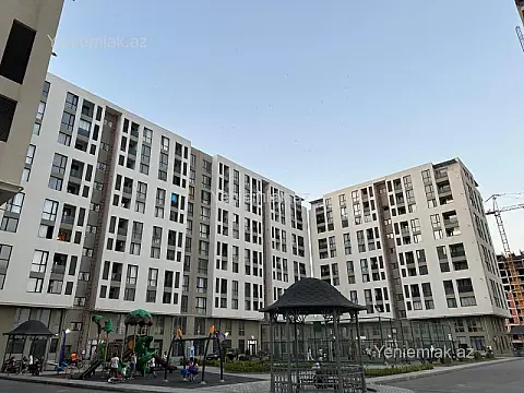 Satılır 3 otaqlı yeni tikili 82 m²