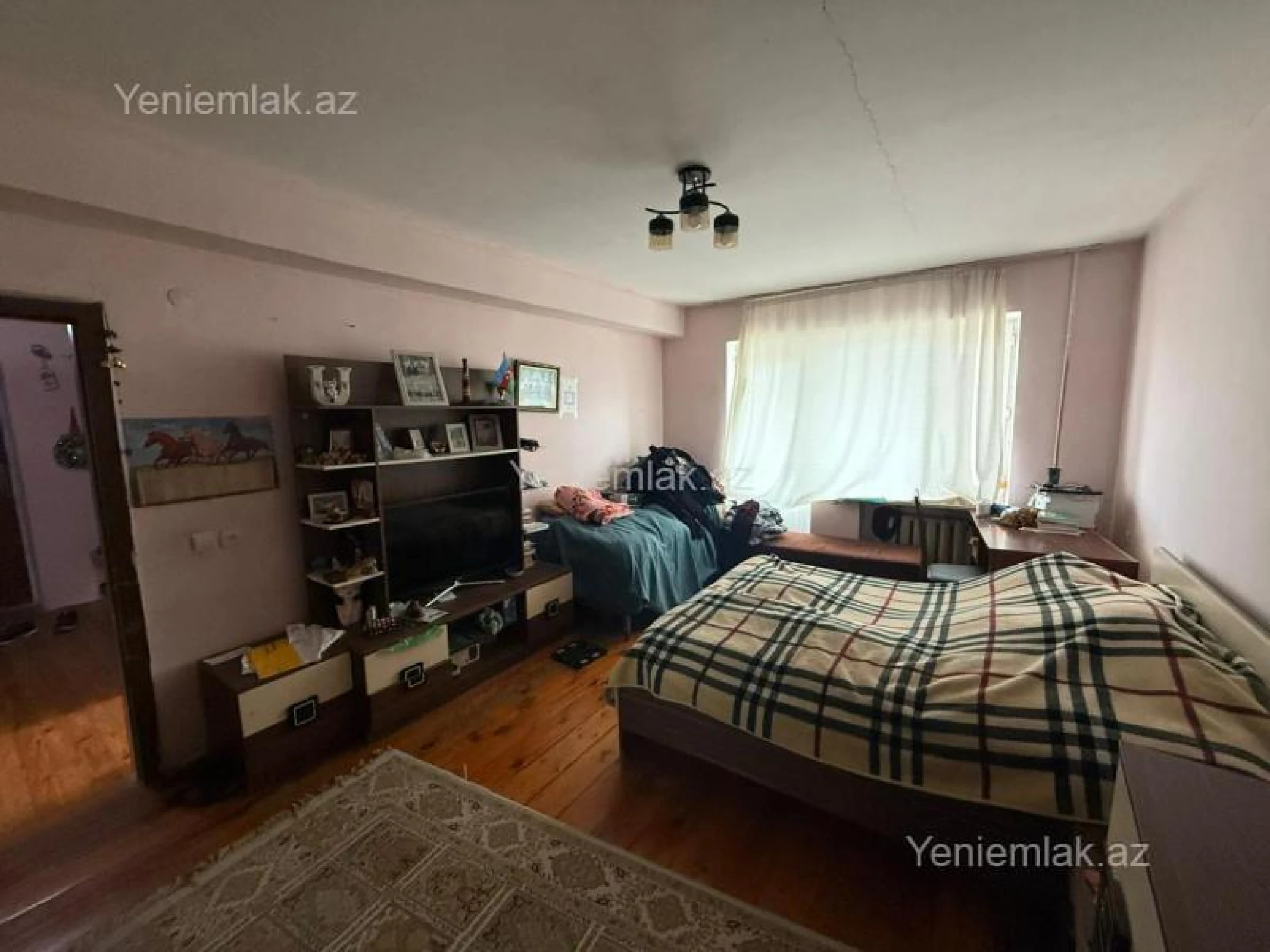 Satılır 3 otaqlı köhnə tikili 95 m²