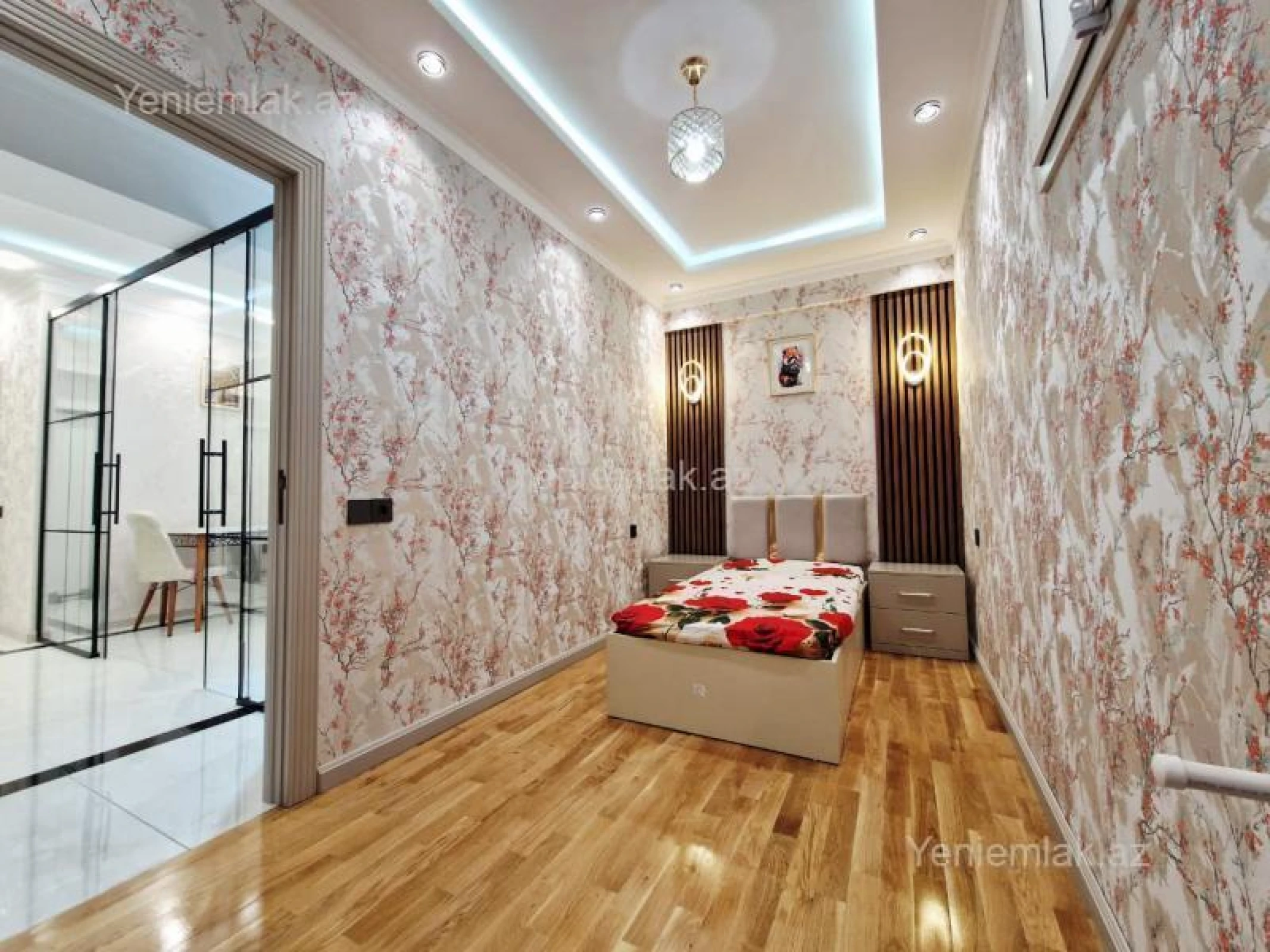 Satılır 3 otaqlı yeni tikili 74 m²