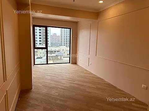 Satılır 4 otaqlı yeni tikili 190 m²