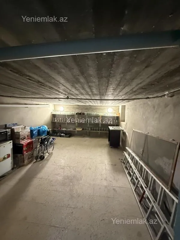 Satılır 6 otaqlı həyət evi 250 m²