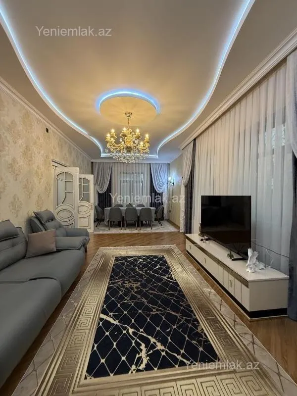 Satılır 6 otaqlı həyət evi 250 m²