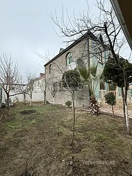 Satılır 6 otaqlı həyət evi 250 m²