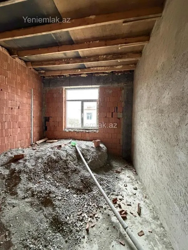 Satılır 4 otaqlı yeni tikili 110 m²