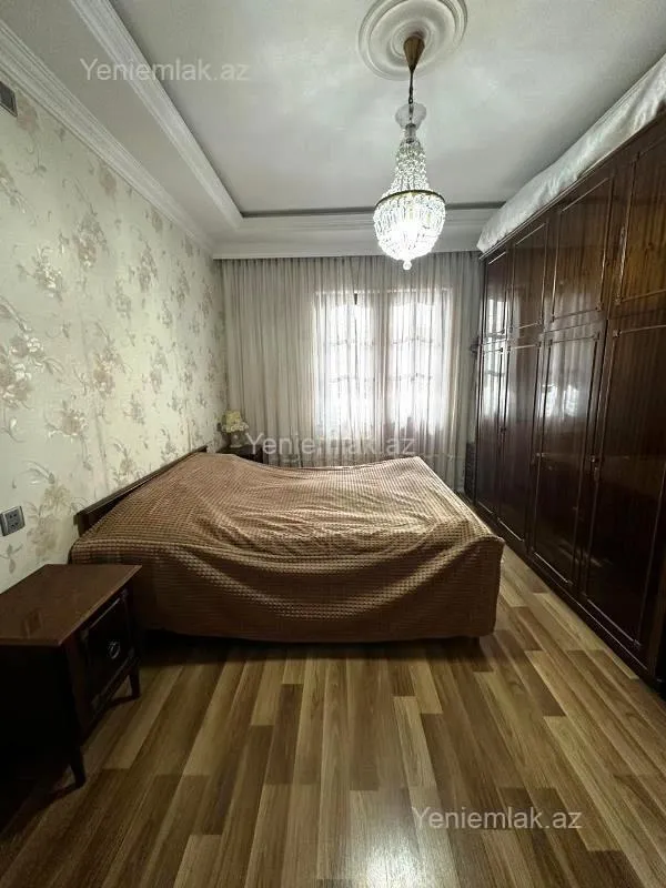 Satılır 3 otaqlı köhnə tikili 55 m²
